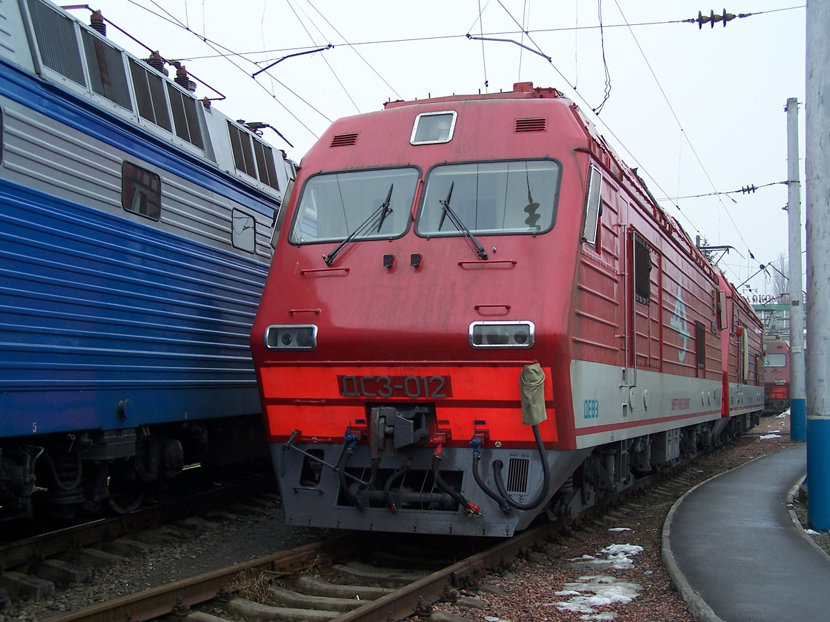 Електровоз ДС3-012, локомотивне депо Київ-Пас.