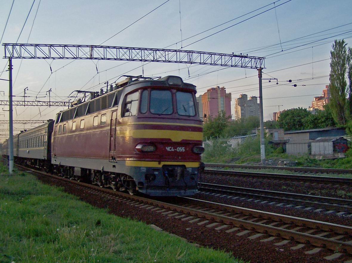Електровоз ЧС4-055, перегон Київ-Пас. - Київ-Московский