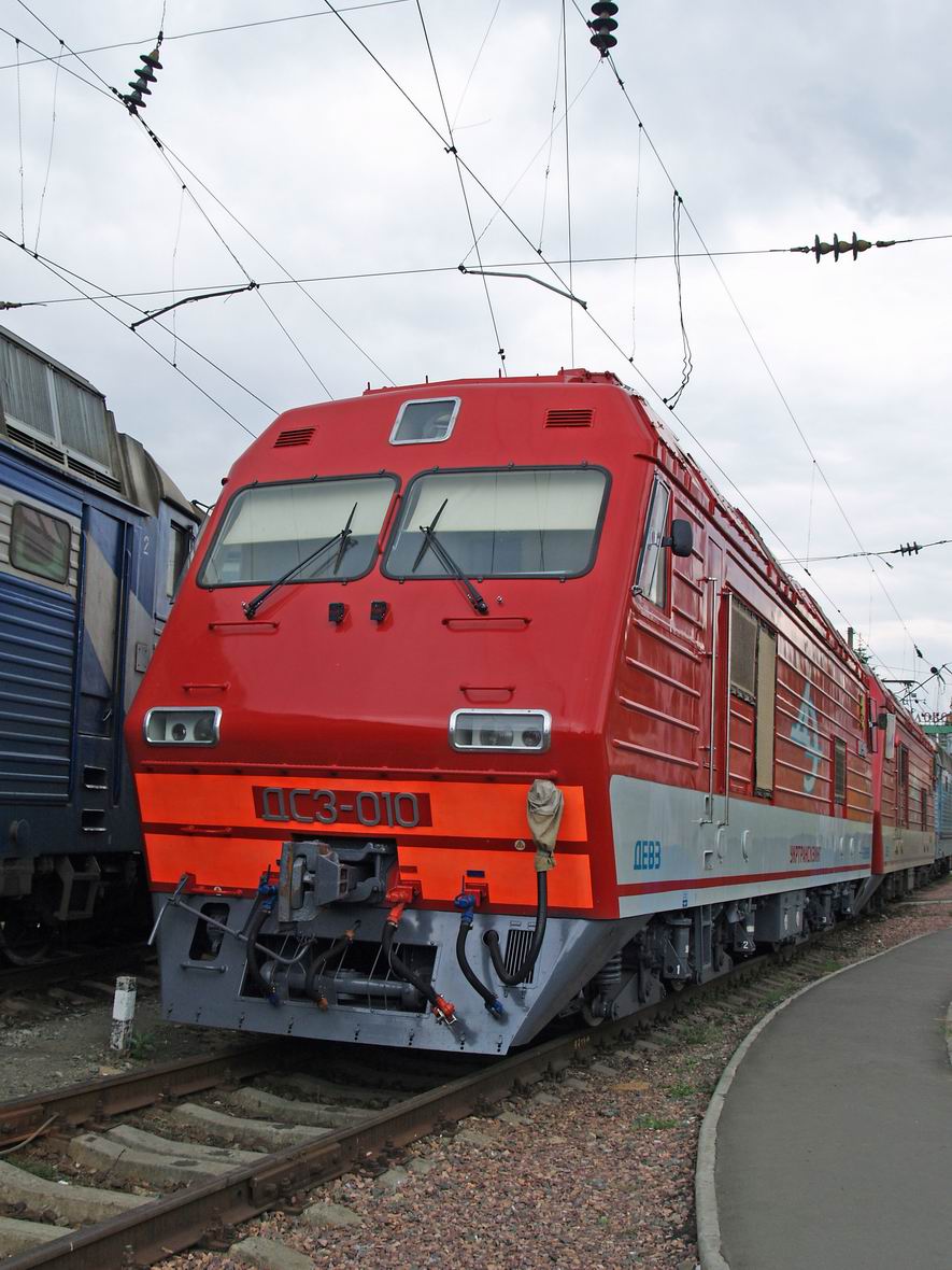 Електровоз ДС3-010, локомотивне депо Київ-Пас.