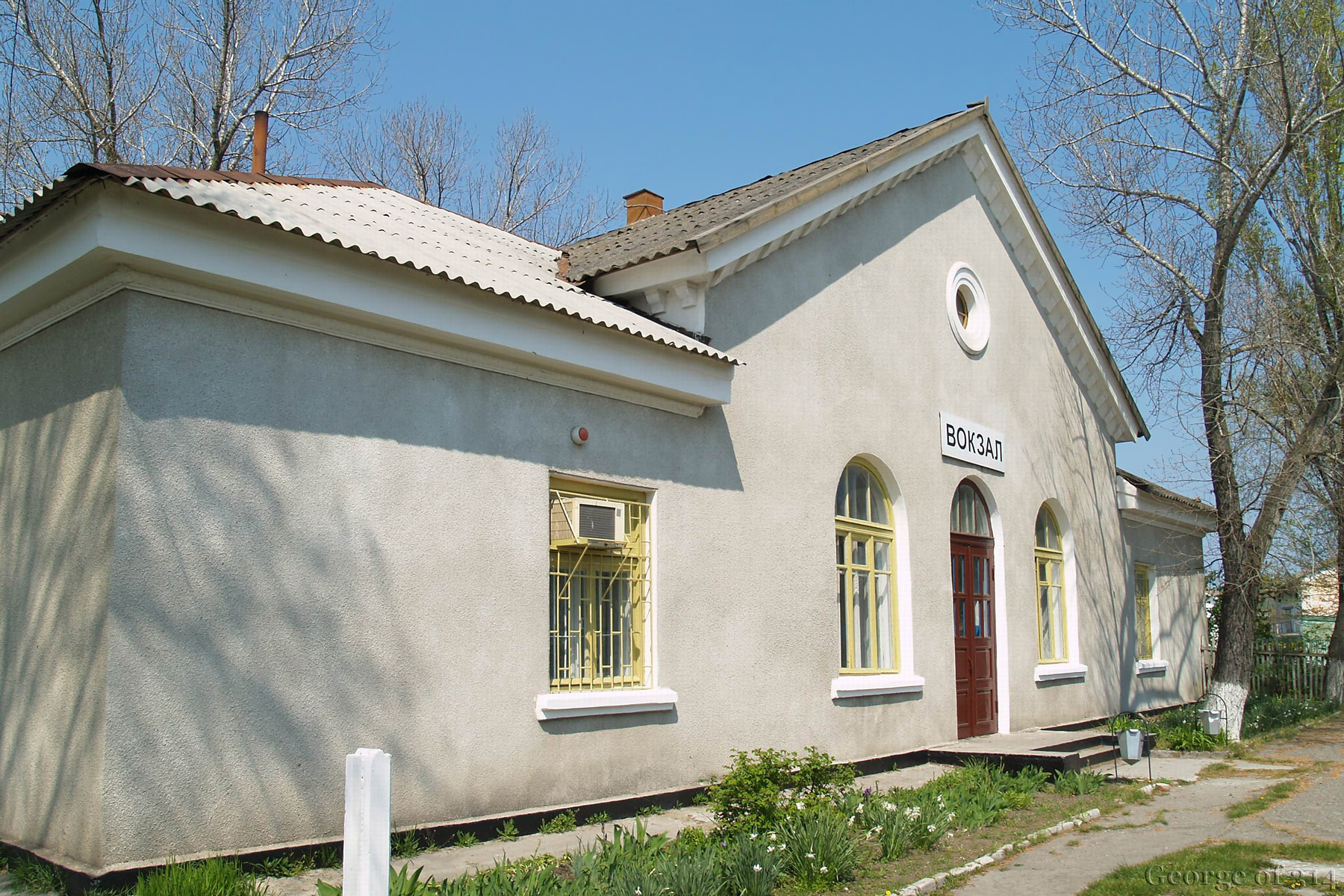Вокзал ст. Бугаз, вигляд з міста, Одеська область