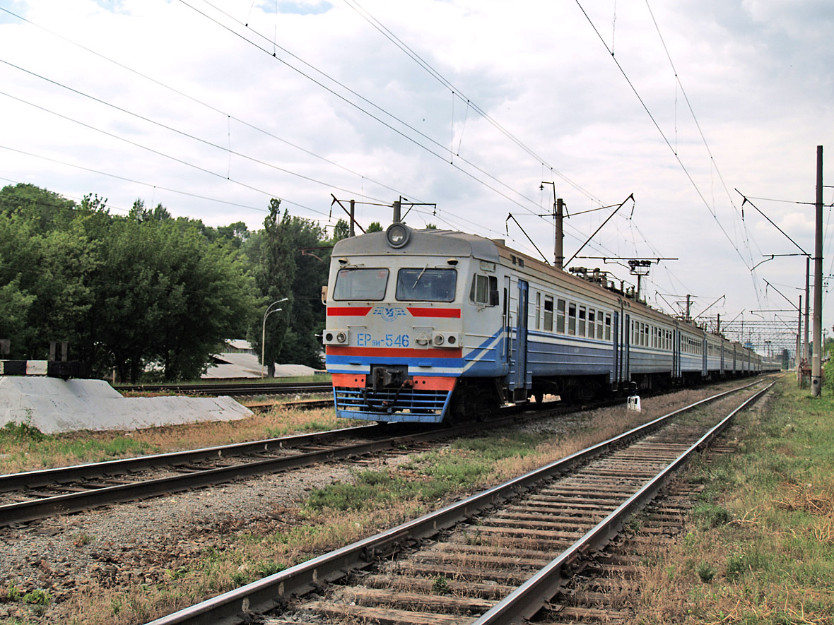 Електропоїзд ЕР9М-546, перегон Київ-Товарний - Київ-Московский