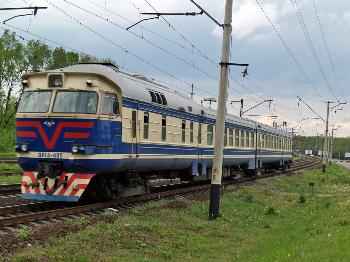 Дизель-поїзд ДР1А-405 начальника Південно-Захіодної залізниці, перегон Вишневе - Київ-Волинський