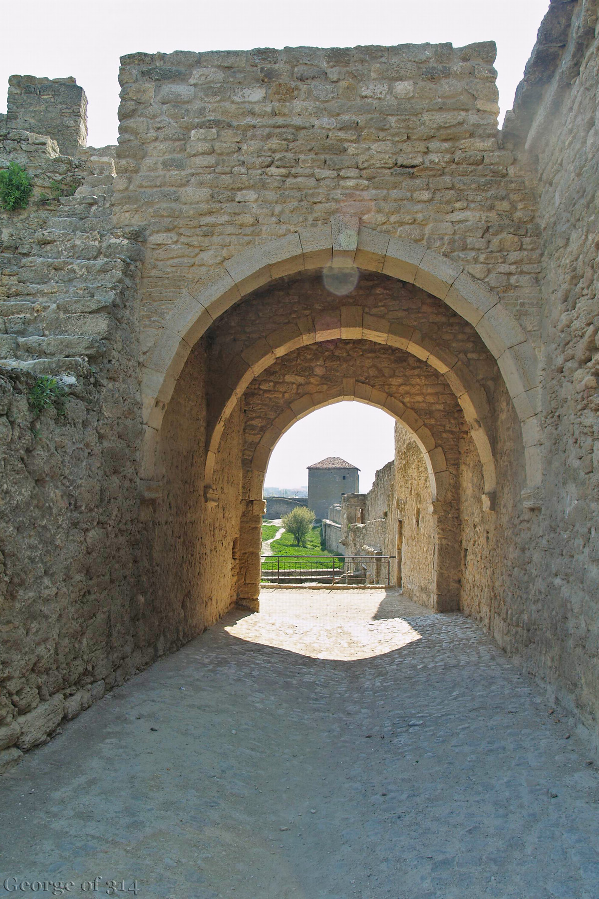 Ворота між Гарнізонним та Громадянським дворами, Аккерманська фортеця, м. Білгород-Дністровський