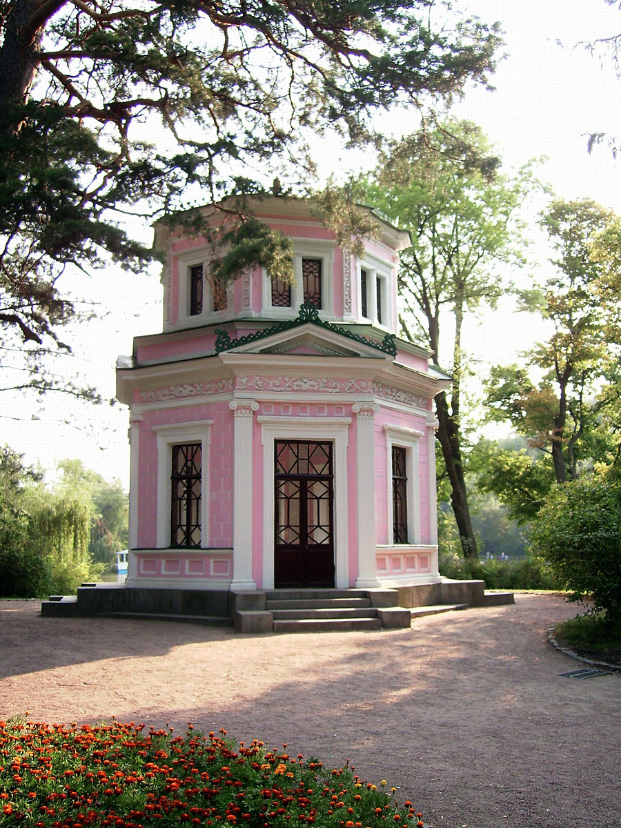 Рожевий павільон, острів Анти-Цирцеї, Софіївка
