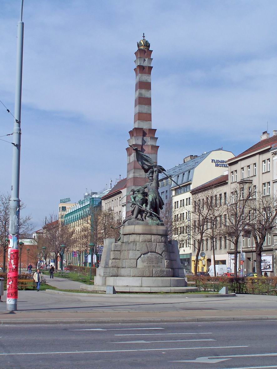 Пам'ятник Хессера біля Західного вокзалу (Wesbahnhof), Відень