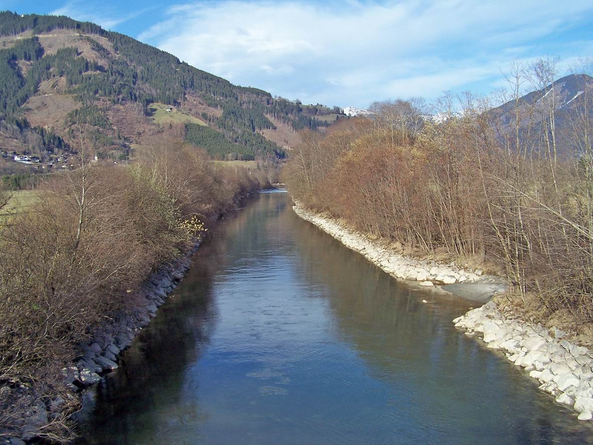 Річка Зальцах, околиці м. Капрун, Австрія